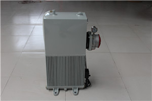 混凝土攪拌車(chē)散熱器