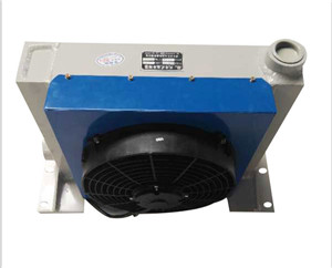 收割機(jī)專用液壓油散熱器