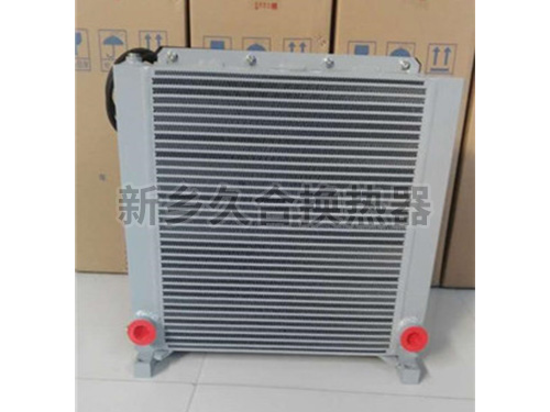 小型壓路機(jī)用風(fēng)冷卻器